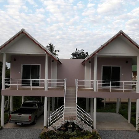 فندق Baan Suan Geb Tawan Lop Buri المظهر الخارجي الصورة